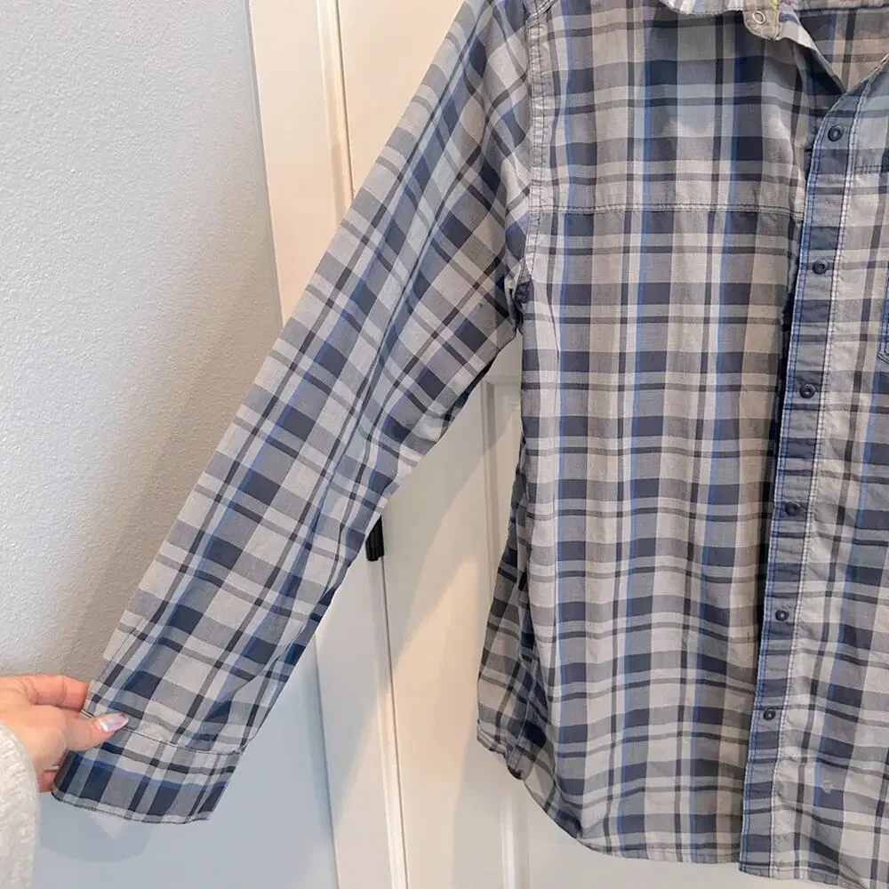 The North Face Men’s Plaid Button Down Shirt